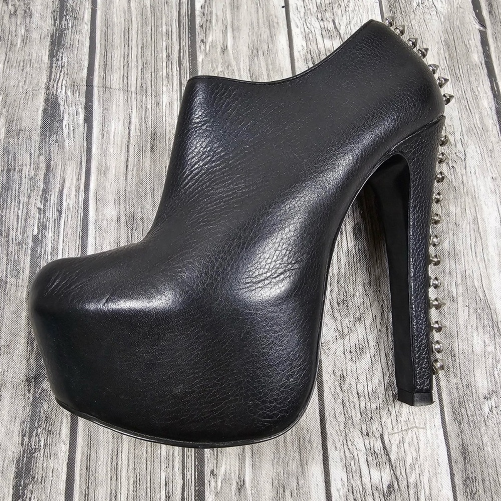 Black Studded Fetish High Heel Platform Shoes
